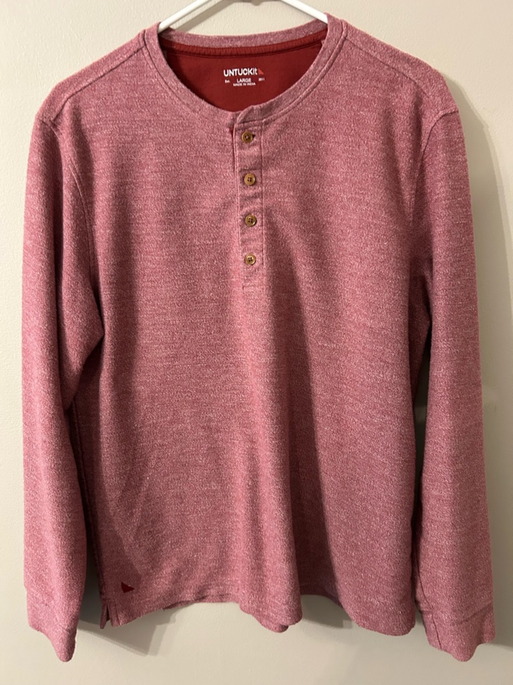UNTUCKit Men's Long-Sleeve Henley in Rose Heather